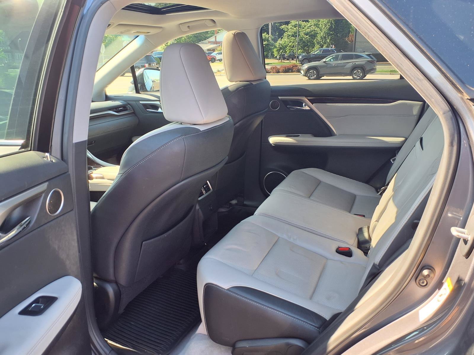 Used 2017 Lexus RX 350 AWD image 25