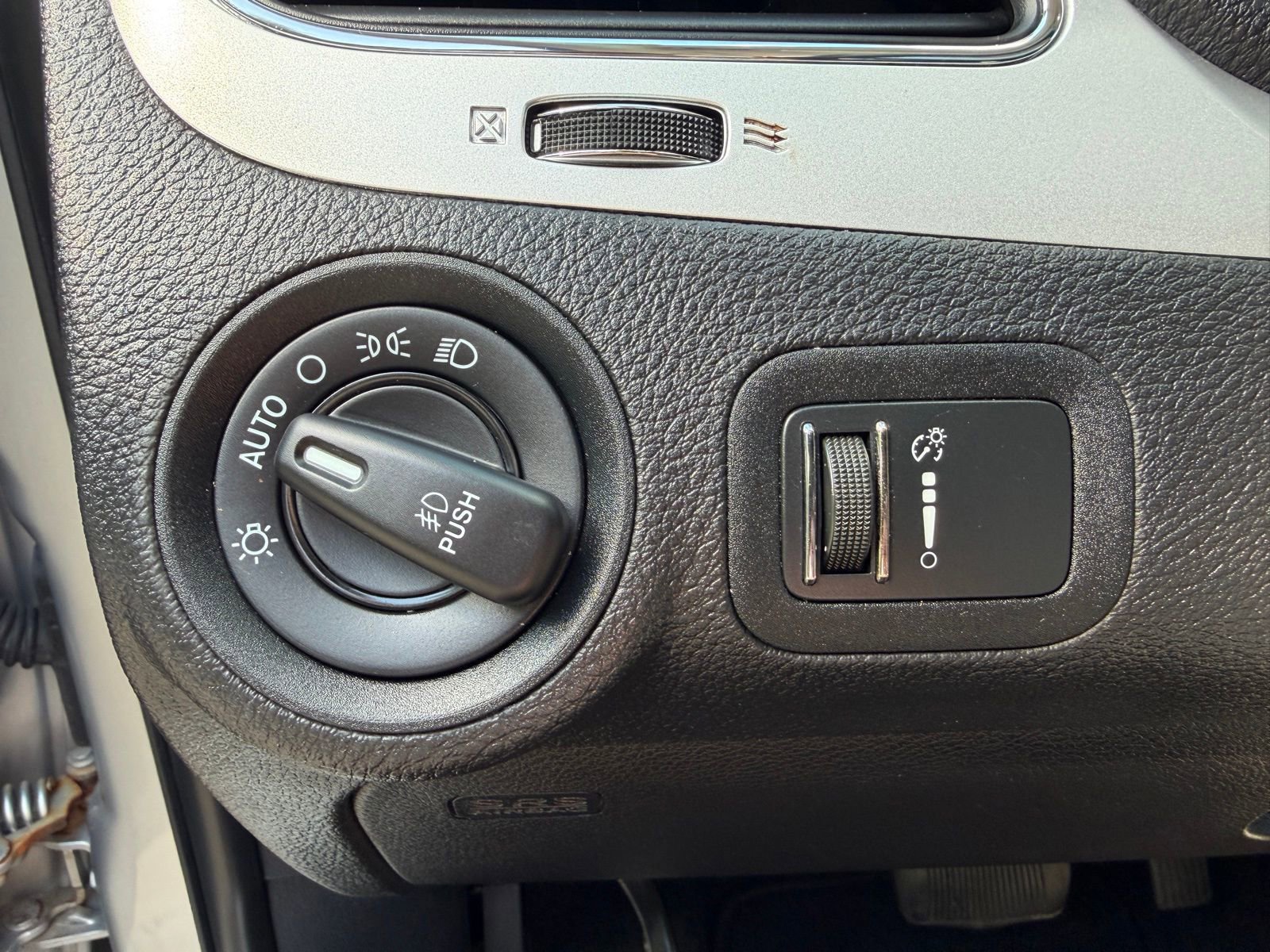 Used 2013 Dodge Journey Crew w/ Navigation & Sound Group I image 12