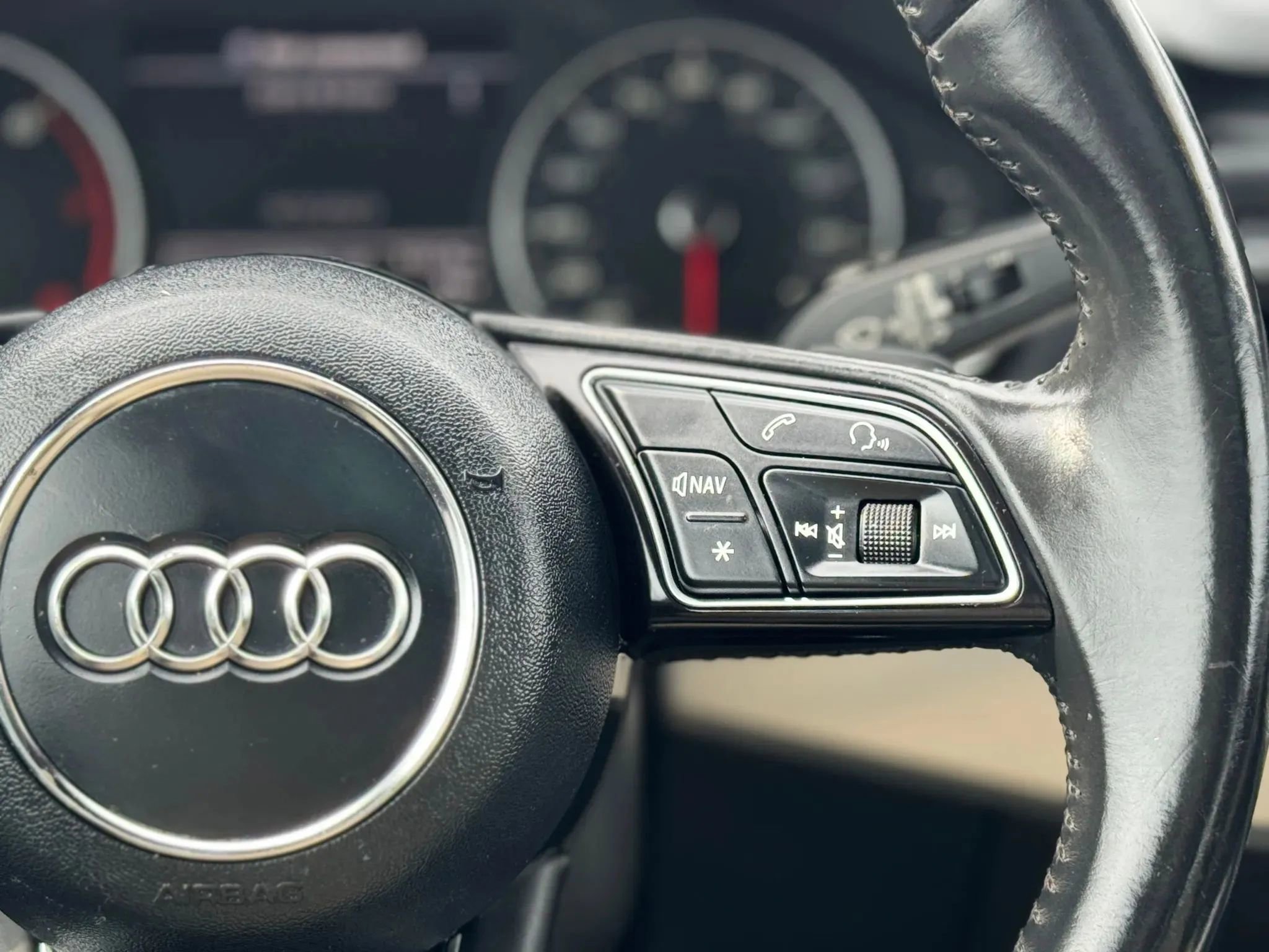 Used 2017 Audi A4 2.0T Ultra Premium w/ Convenience Package FWD image 24