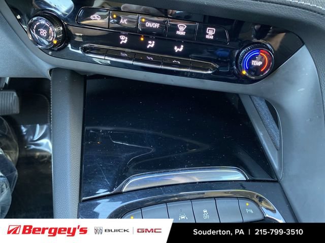 Used 2023 Buick Envision Preferred FWD image 39
