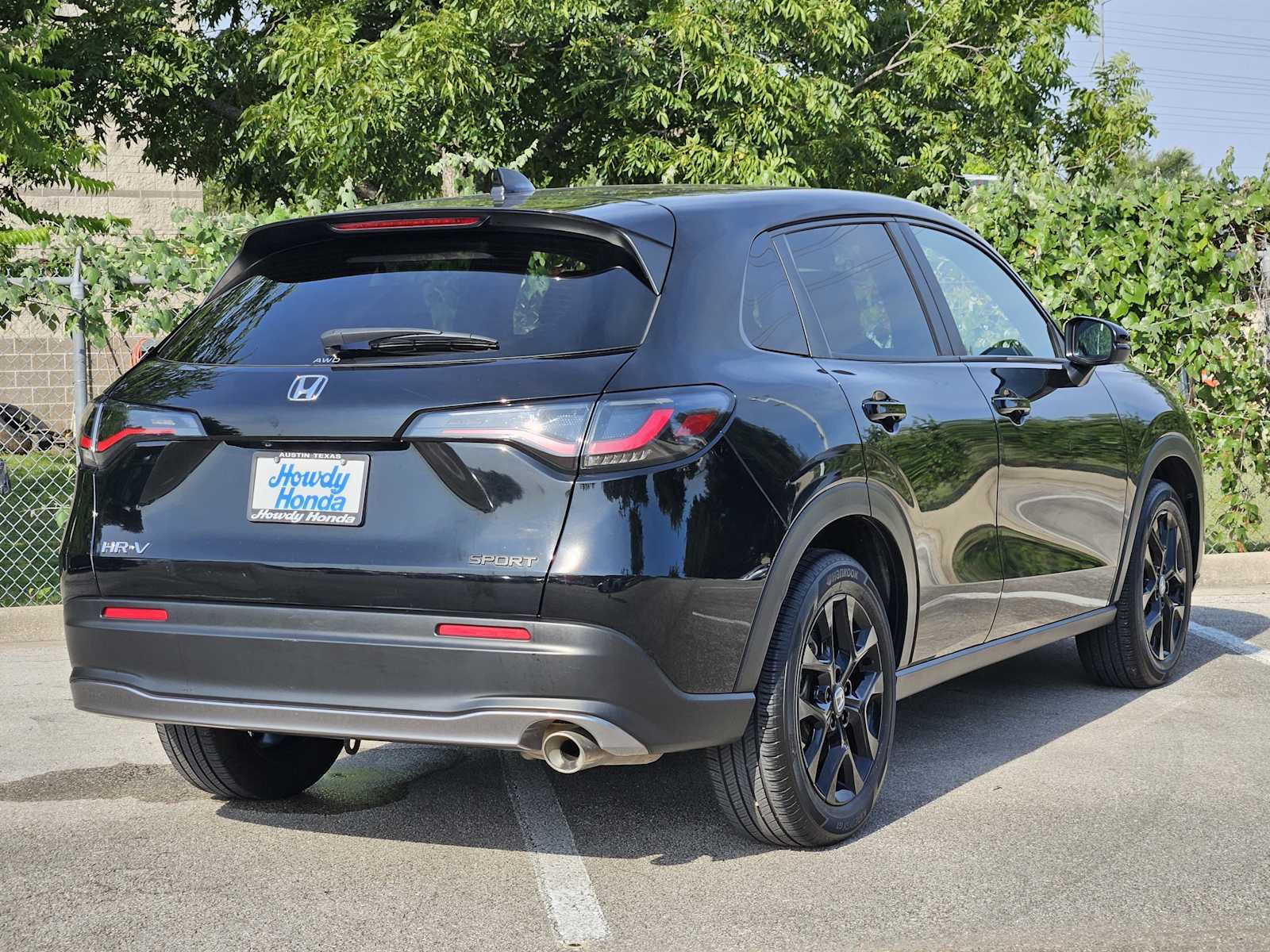 Used 2024 Honda HR-V Sport image 5