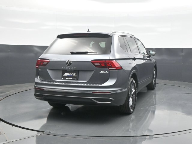 Used 2023 Volkswagen Tiguan SE FWD image 6