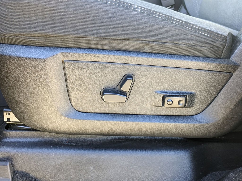 Used 2019 RAM 2500 Big Horn image 16