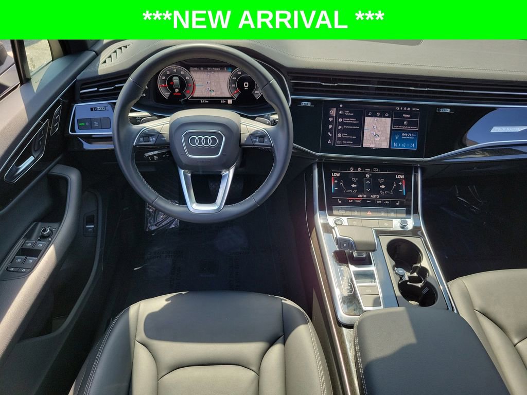 Used 2025 Audi Q7 2.0T Premium w/ Convenience Plus Package AWD/4WD image 22