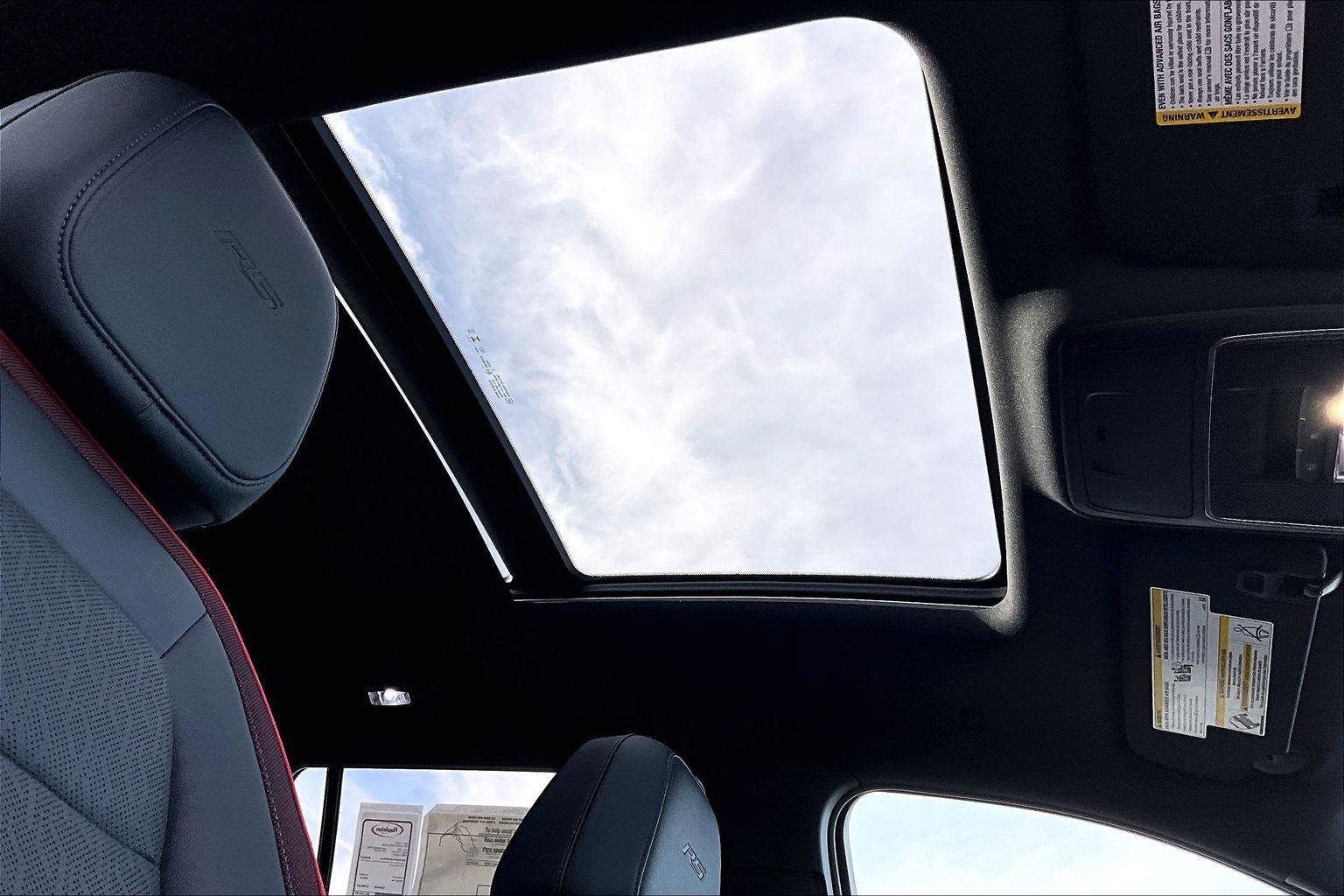 New 2026 Chevrolet Equinox RS image 16