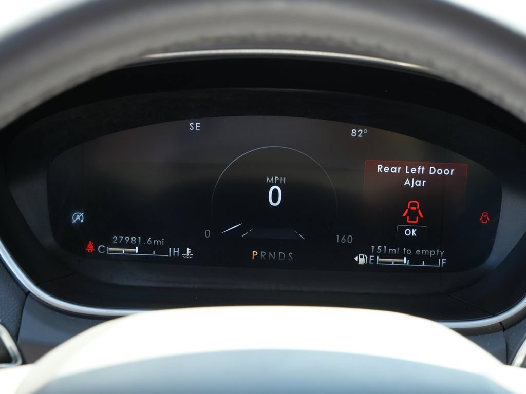 Used 2020 Lincoln Nautilus Reserve AWD/4WD image 25