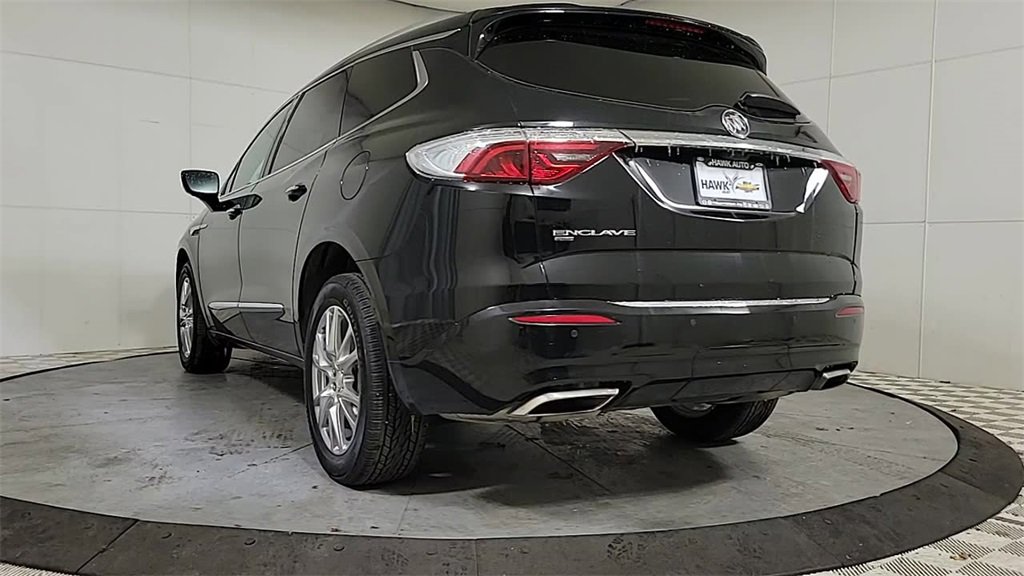 Used 2022 Buick Enclave Premium w/ Surround and Sites Package image 6