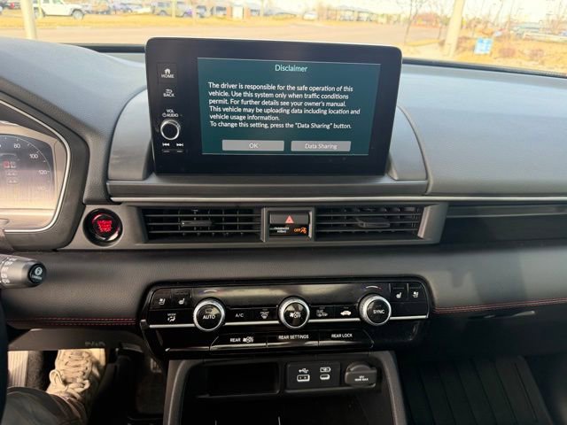 Used 2025 Honda Pilot Black Edition image 20