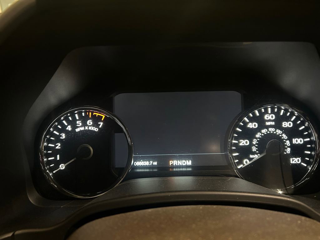 Used 2019 Ford F150 Lariat image 23