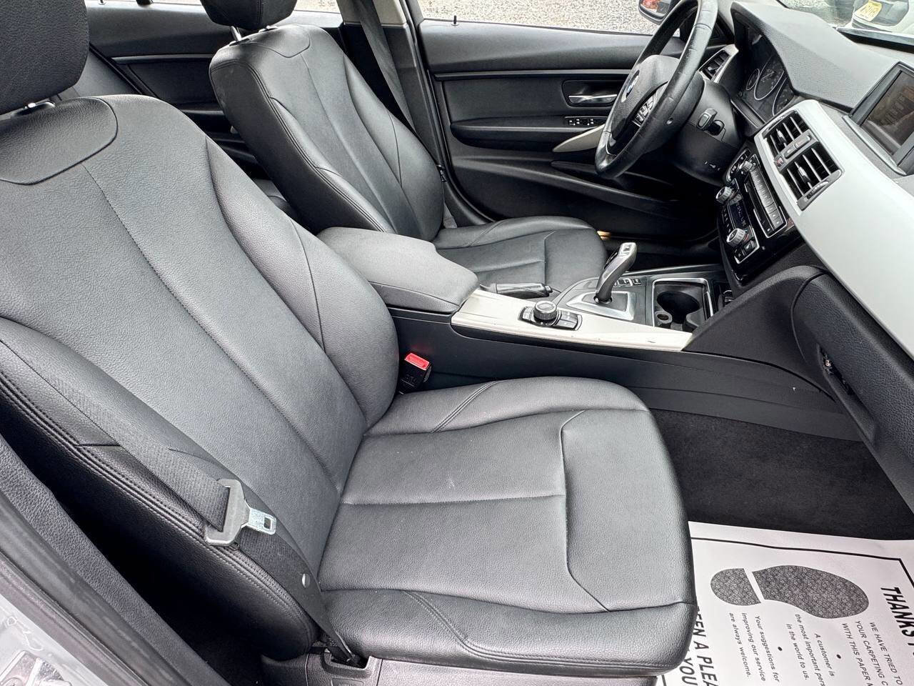 Used 2016 BMW 320i xDrive Sedan AWD/4WD image 20