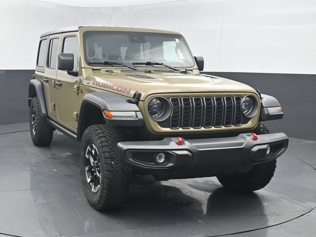Used 2025 Jeep Wrangler Unlimited Rubicon AWD/4WD image 9