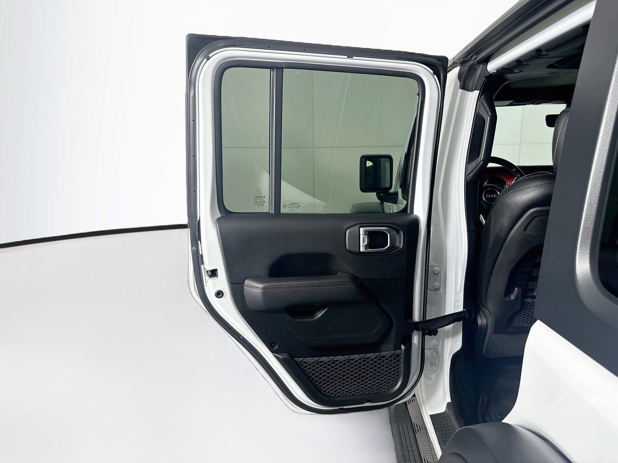 Used 2019 Jeep Wrangler Unlimited Rubicon AWD/4WD image 27