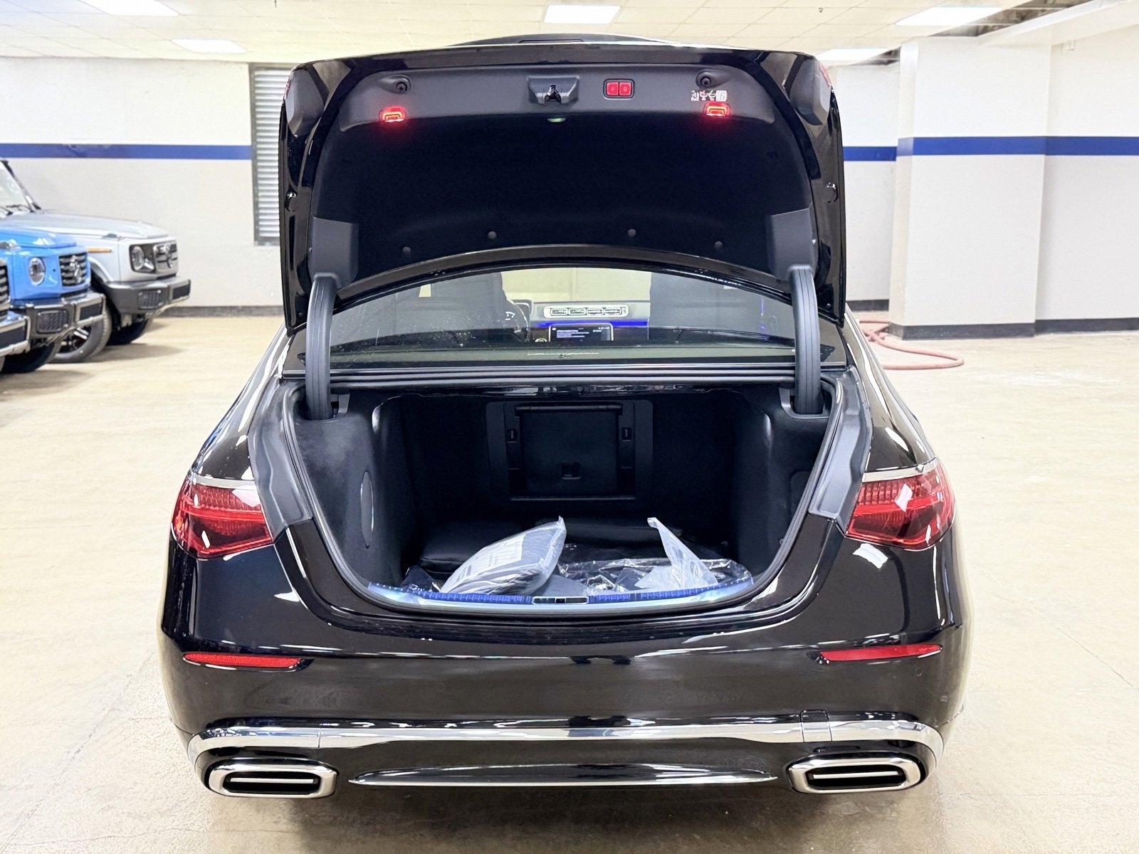 New 2026 Mercedes-Benz Maybach S 680 4MATIC image 13