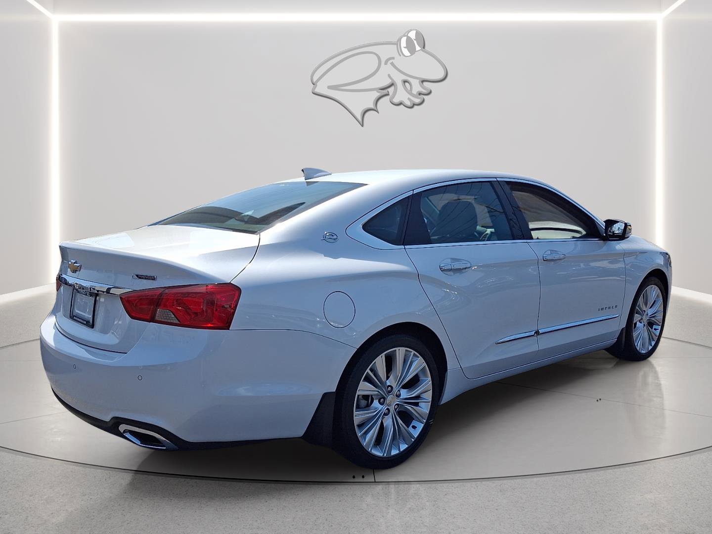 Used 2018 Chevrolet Impala Premier w/ Premier Confidence Package image 5