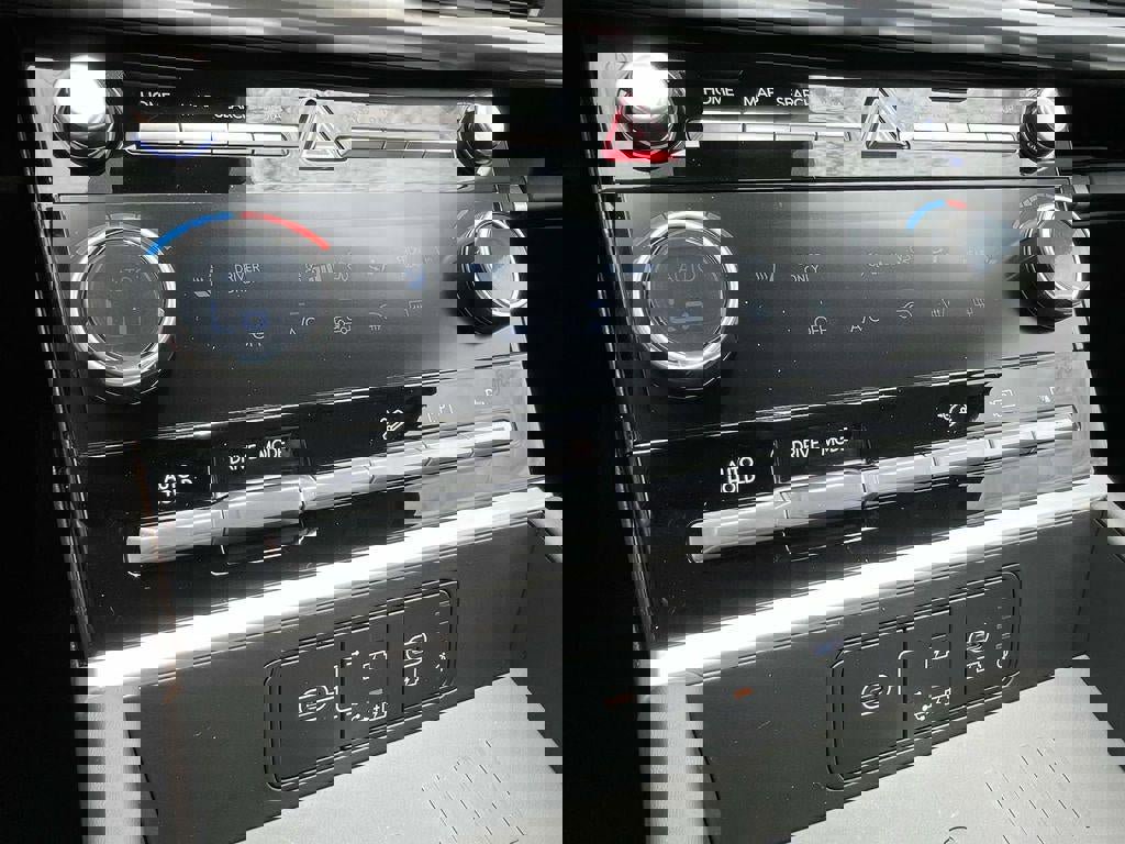 New 2026 Hyundai Santa Fe SEL image 35