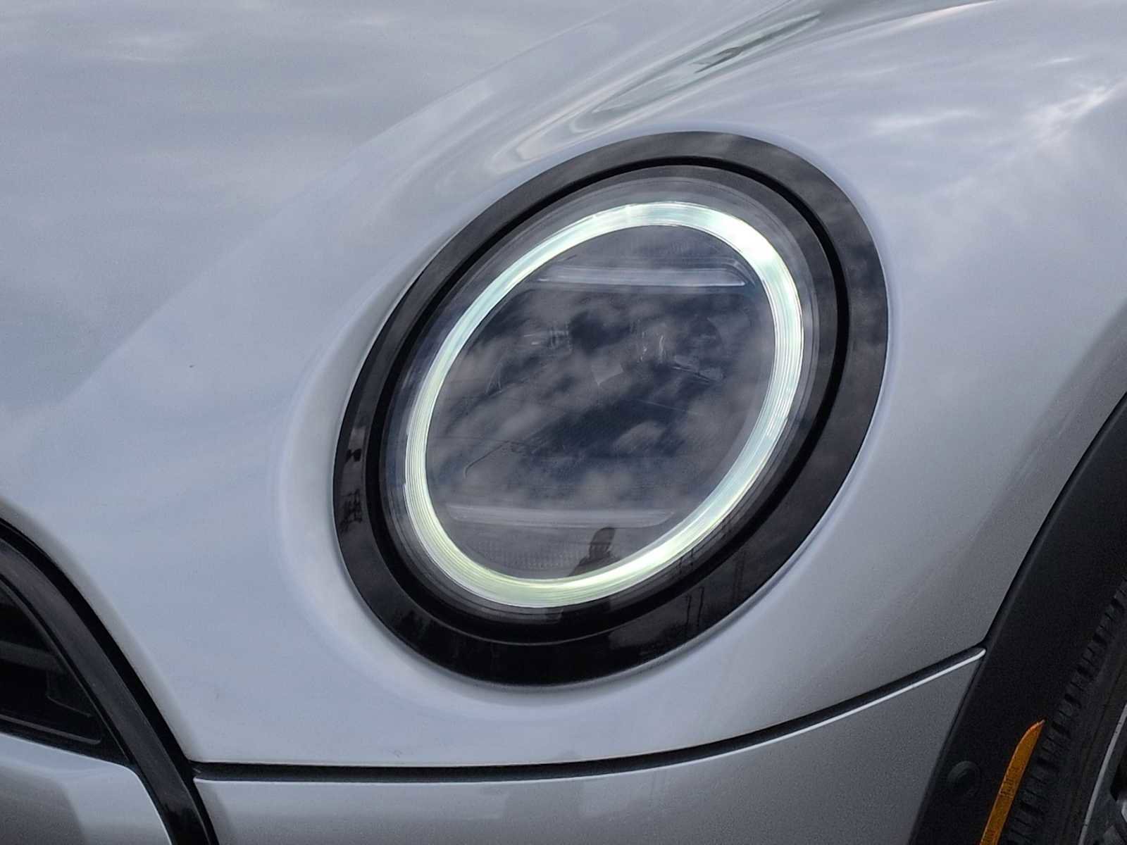 Used 2025 MINI Cooper S image 11