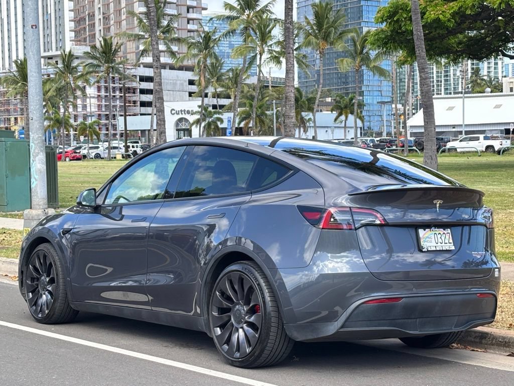 Used 2022 Tesla Model Y Performance AWD/4WD image 3