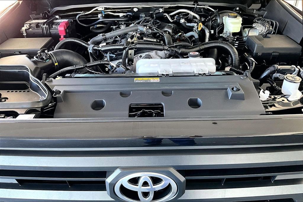 New 2026 Toyota Tacoma SR5 AWD/4WD image 11
