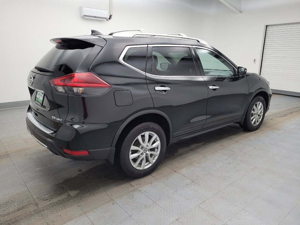 Used 2018 Nissan Rogue SV w/ Premium Package image 10