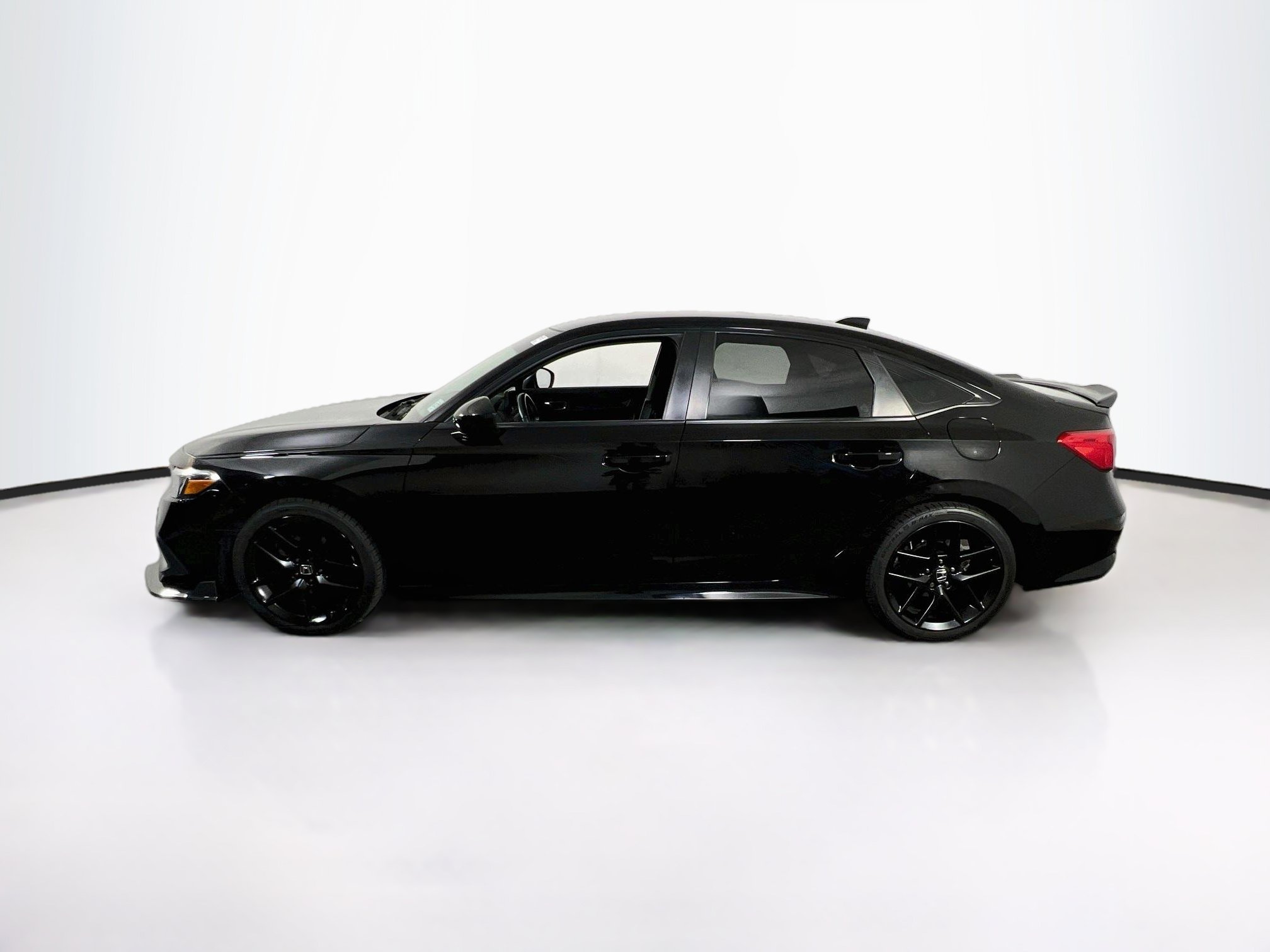 Used 2022 Honda Civic Sport image 8