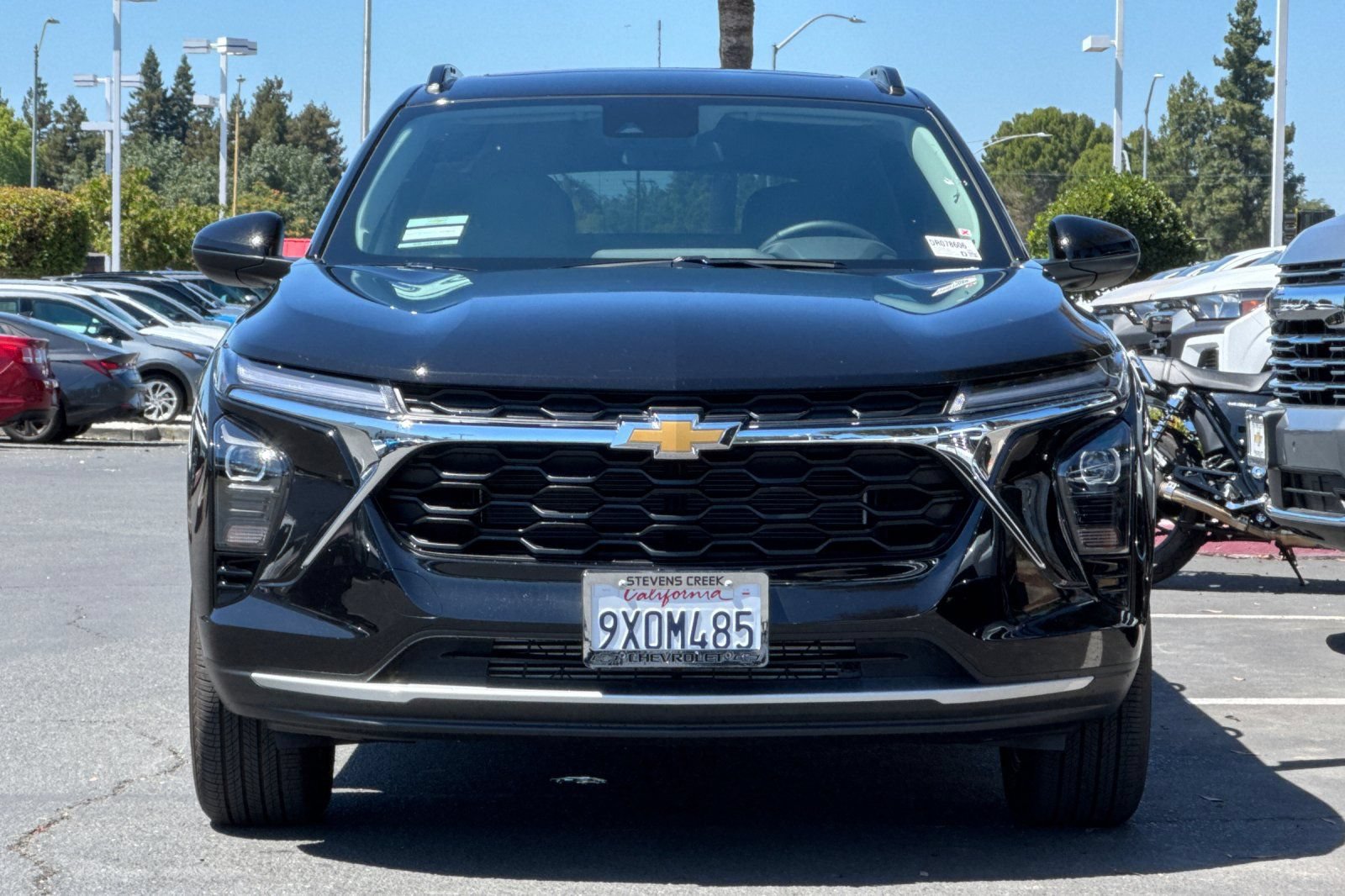 Used 2026 Chevrolet Trax LT w/ Sunroof Package FWD image 10