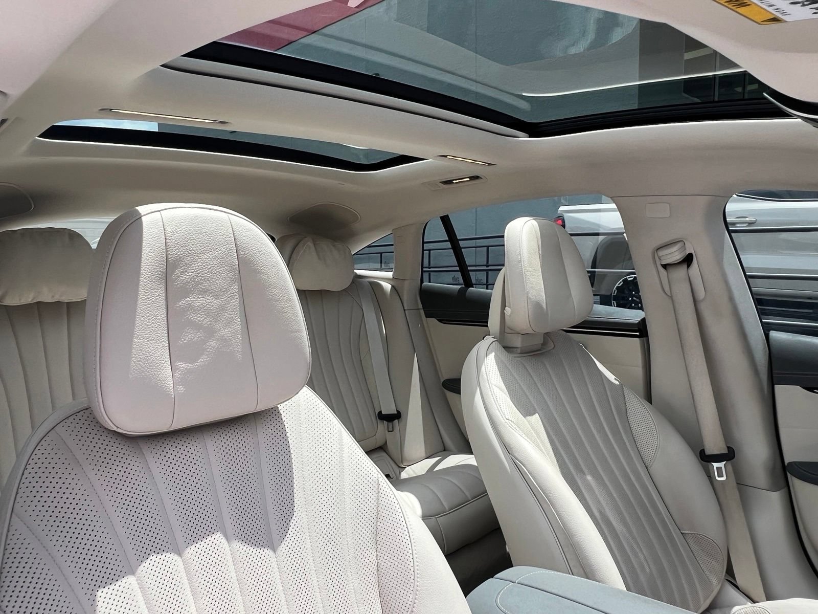 Used 2022 Mercedes-Benz EQS 580 4MATIC Sedan image 64