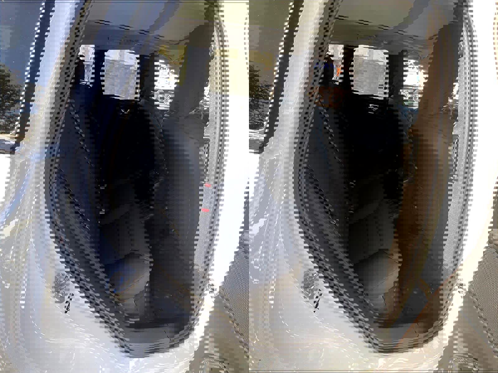 New 2026 Volvo XC60 T8 Plus w/ Climate Package AWD/4WD image 27