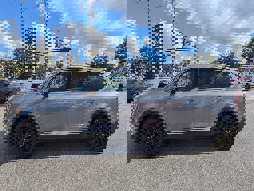 Used 2021 Kia Telluride SX image 5