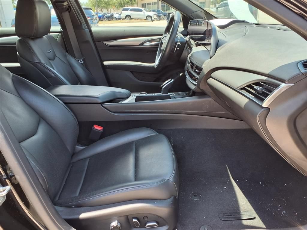 Used 2025 Cadillac CT5 Premium Luxury w/ Sun And Sound Package AWD/4WD image 9