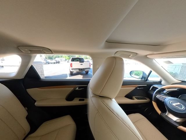 Used 2022 Lexus RX 350L Premium w/ Premium Package AWD/4WD image 35