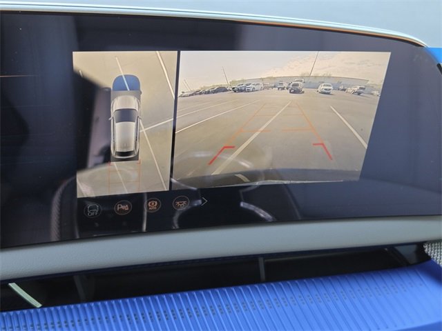 New 2026 Cadillac Optiq Luxury 1 image 26