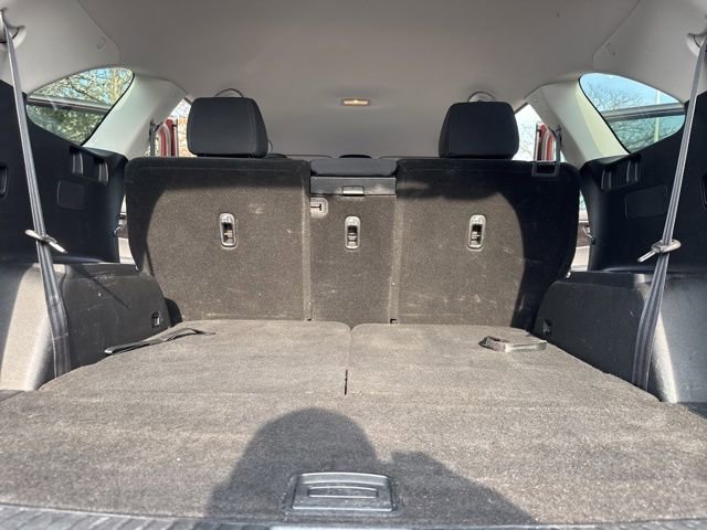 Used 2019 Kia Sorento LX image 29