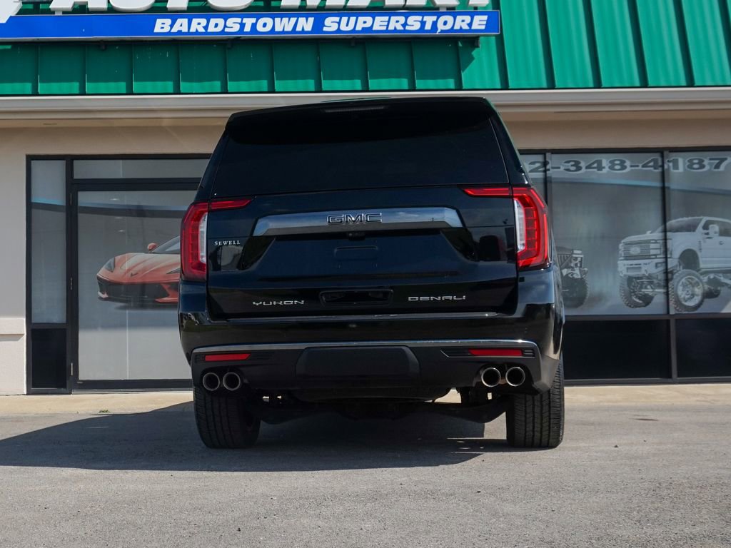 Used 2023 GMC Yukon XL Denali Ultimate image 3