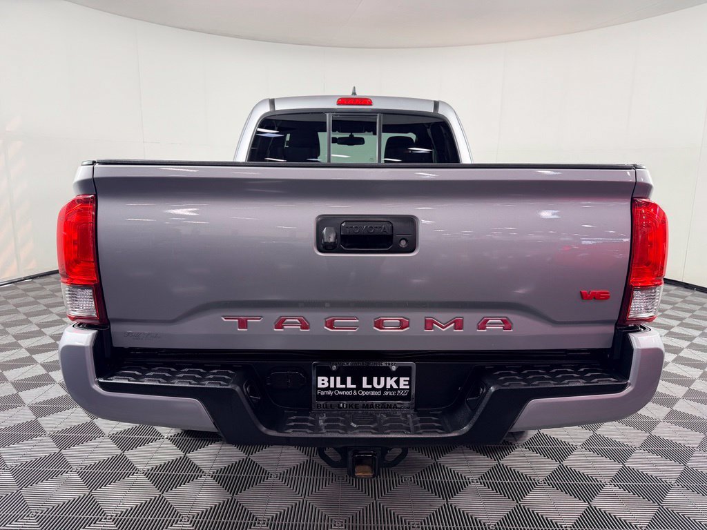 Used 2016 Toyota Tacoma TRD Sport w/ Towing Package RWD image 8