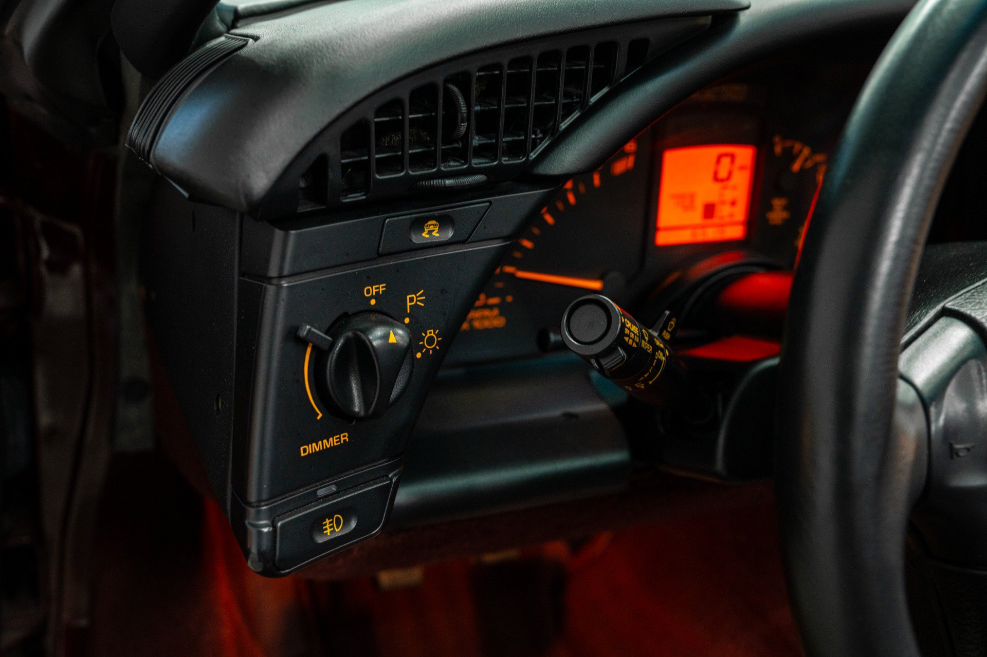 Used 1993 Chevrolet Corvette Convertible RWD image 30