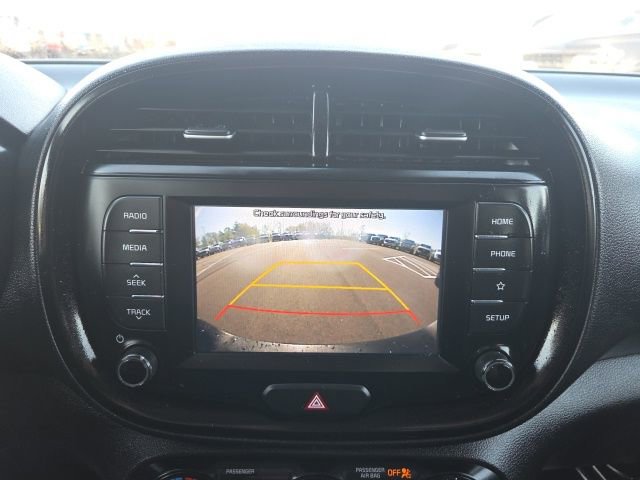 Used 2020 Kia Soul S FWD image 27