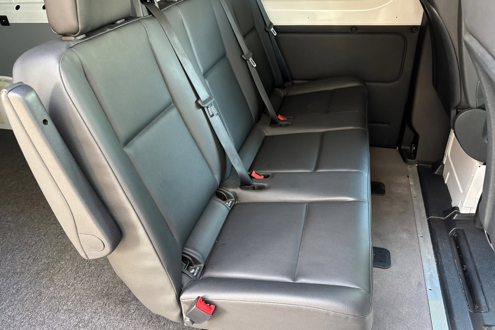 Used 2025 Mercedes-Benz Sprinter 2500 image 13
