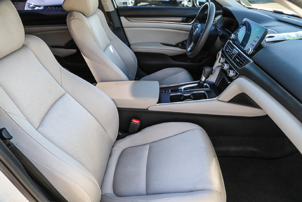 Used 2019 Honda Accord LX image 33