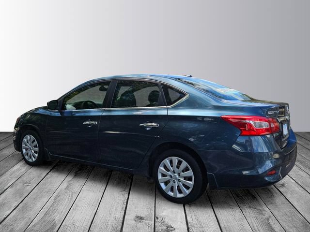 Used 2016 Nissan Sentra FWD image 3