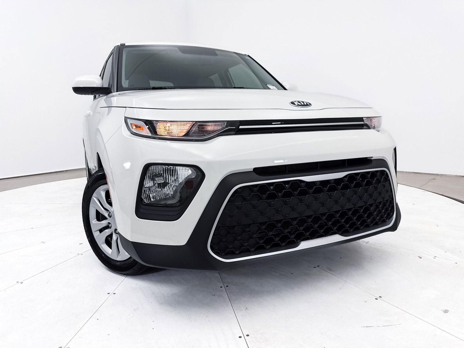 Used 2021 Kia Soul LX image 5