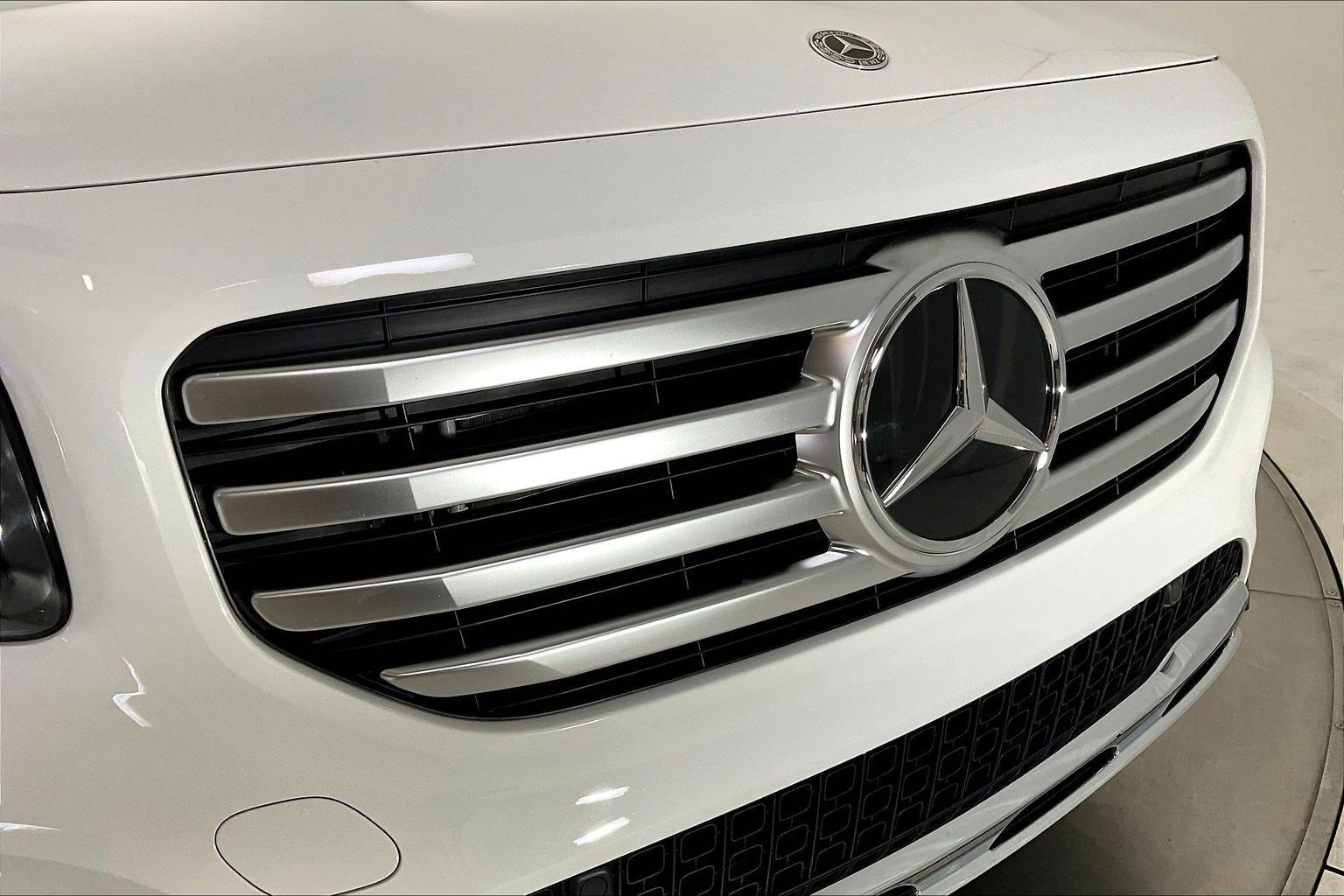 Certified 2026 Mercedes-Benz GLB 250 4MATIC image 33