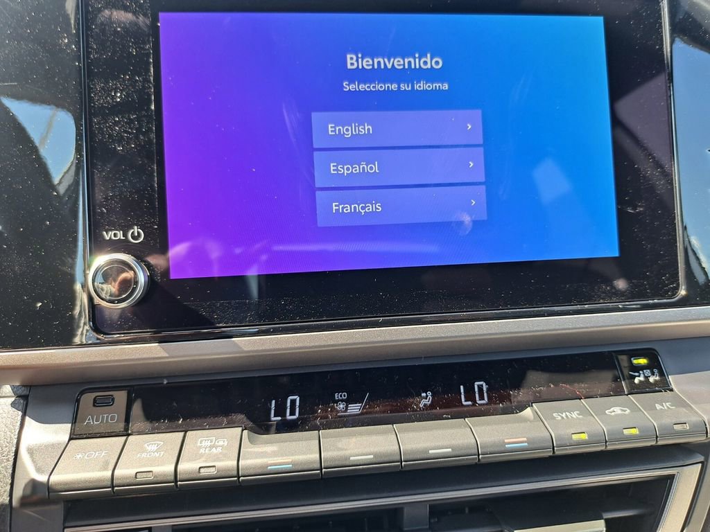 New 2026 Toyota Camry SE image 10