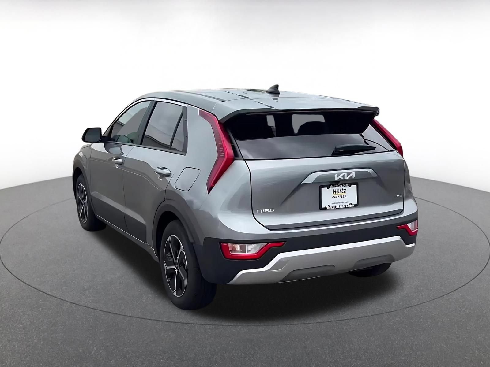 Used 2026 Kia Niro LX FWD image 11