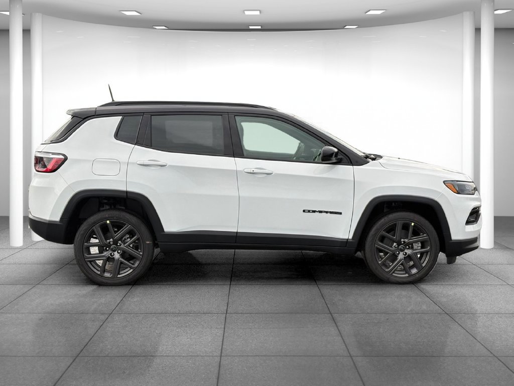 New 2026 Jeep Compass Limited AWD/4WD image 8