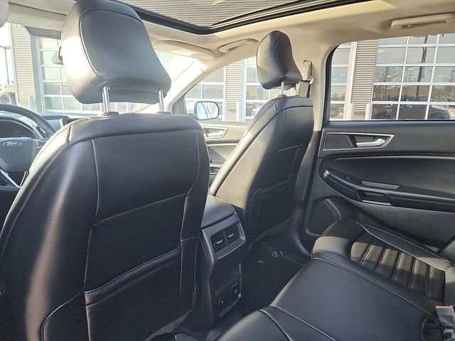 Certified 2022 Ford Edge SEL w/ Convenience Package AWD/4WD image 24
