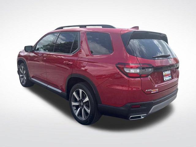 Certified 2023 Honda Pilot Elite image 3