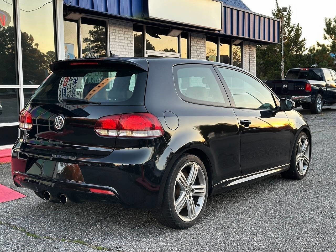 Used 2013 Volkswagen Golf R 2-Door image 3