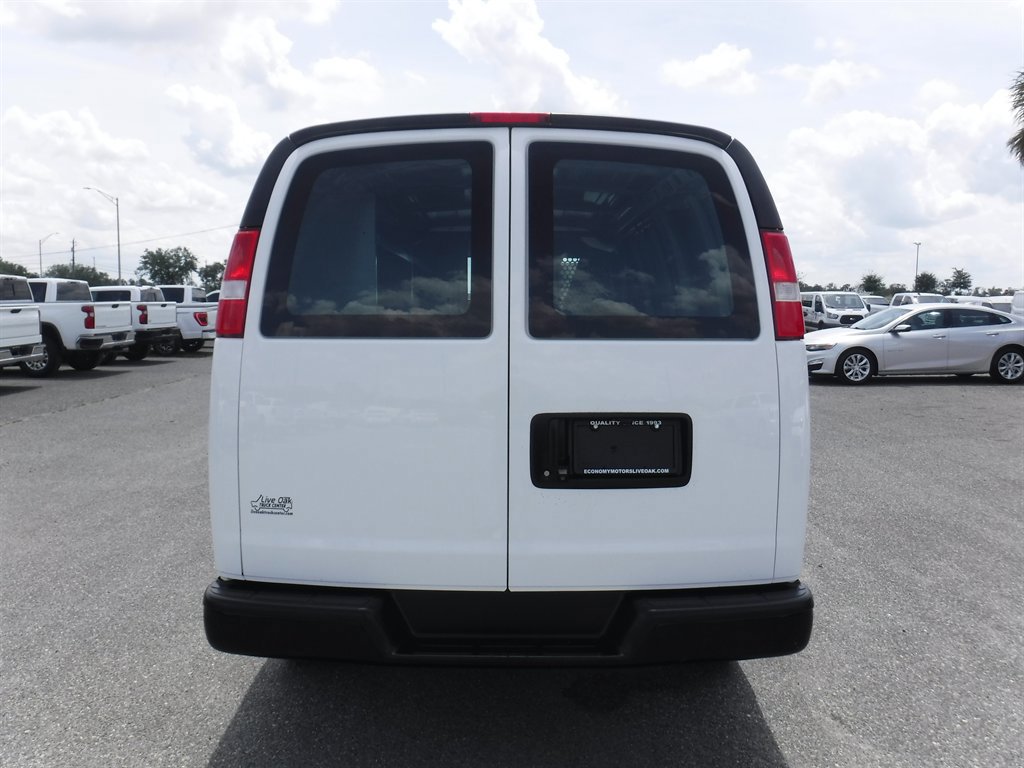 Used 2021 Chevrolet Express 2500 w/ Driver Convenience Package RWD image 6
