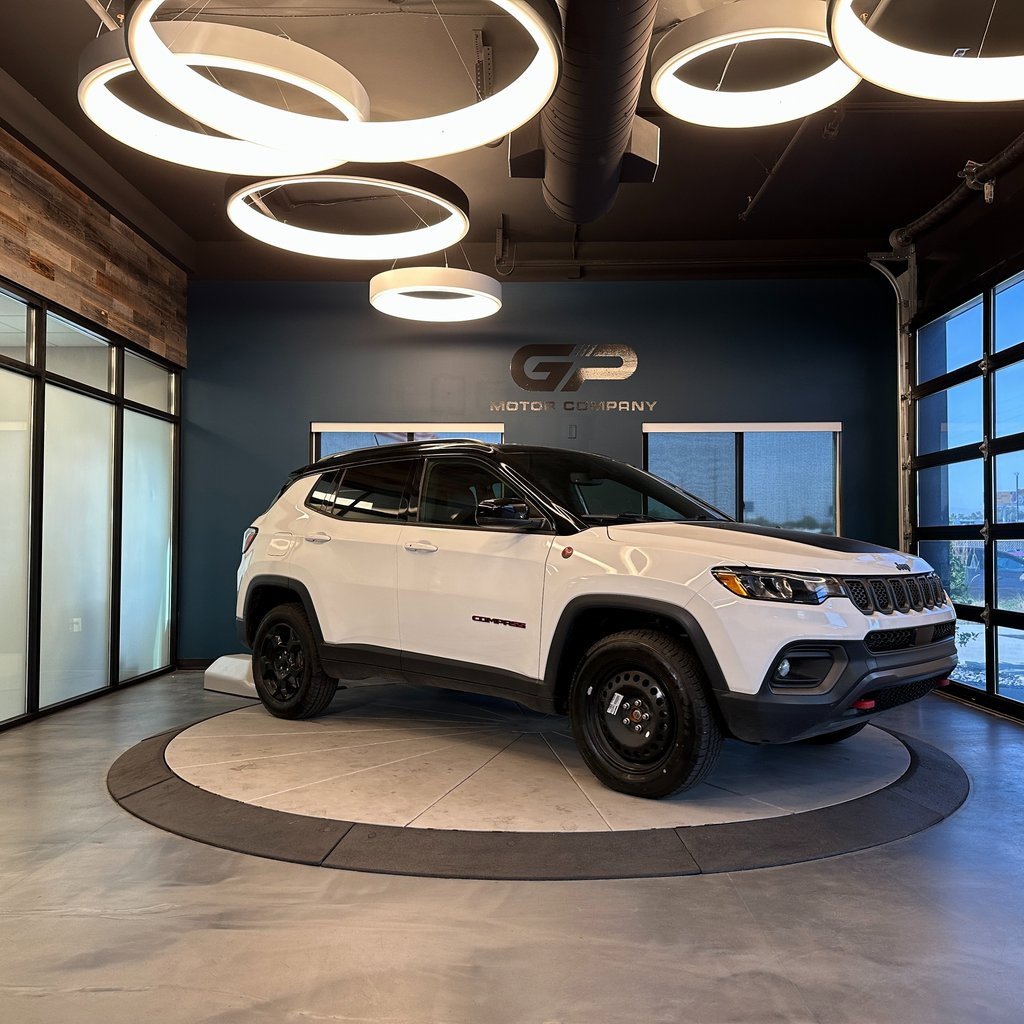 Used 2023 Jeep Compass Trailhawk