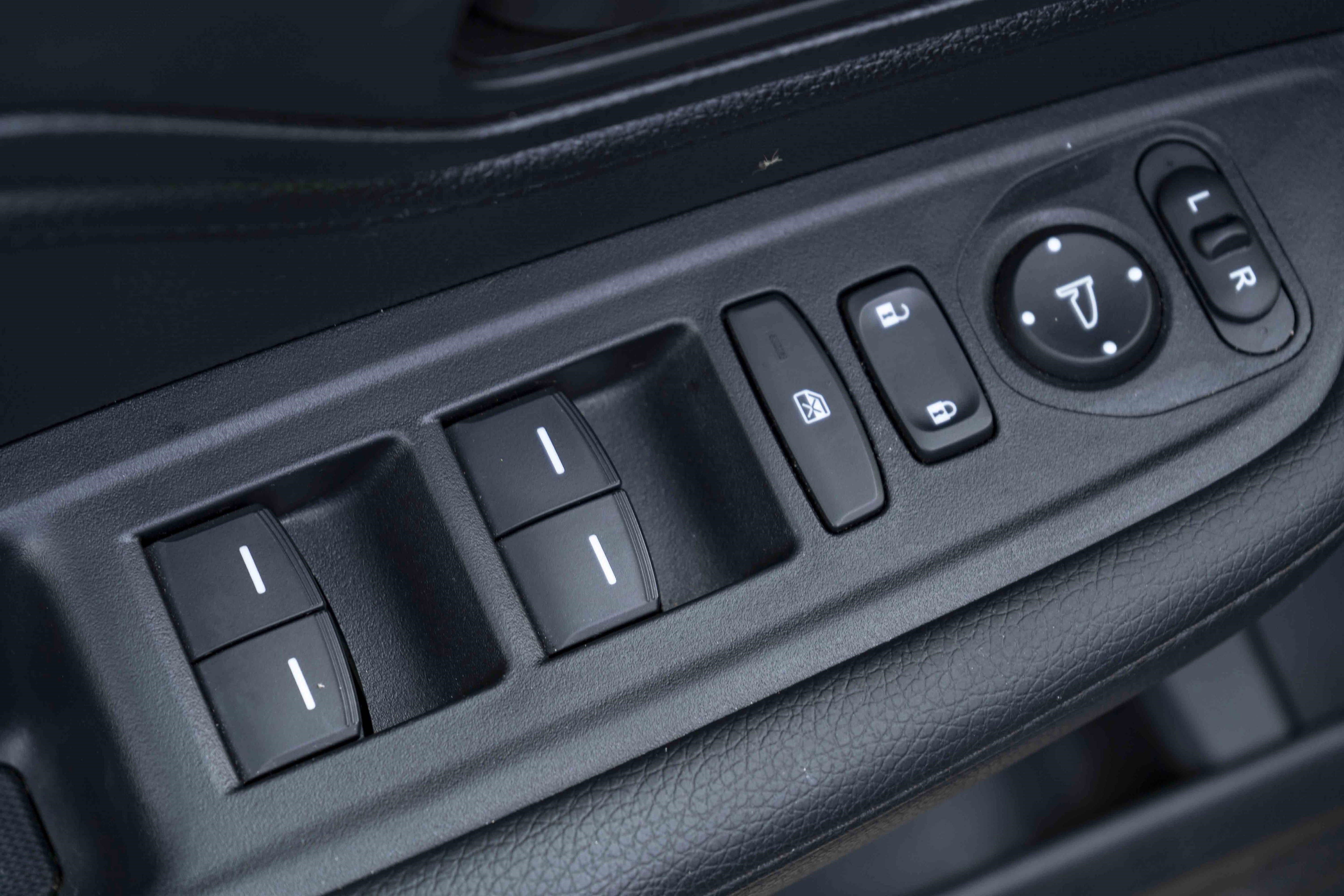 Used 2025 Honda Odyssey Sport-L image 38